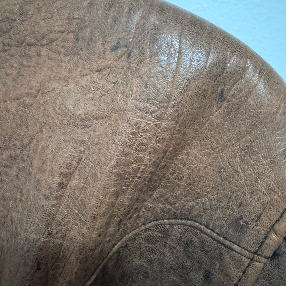 Pía Rucci Brown Leather Bomber Jacket - Picture 8 of 9
